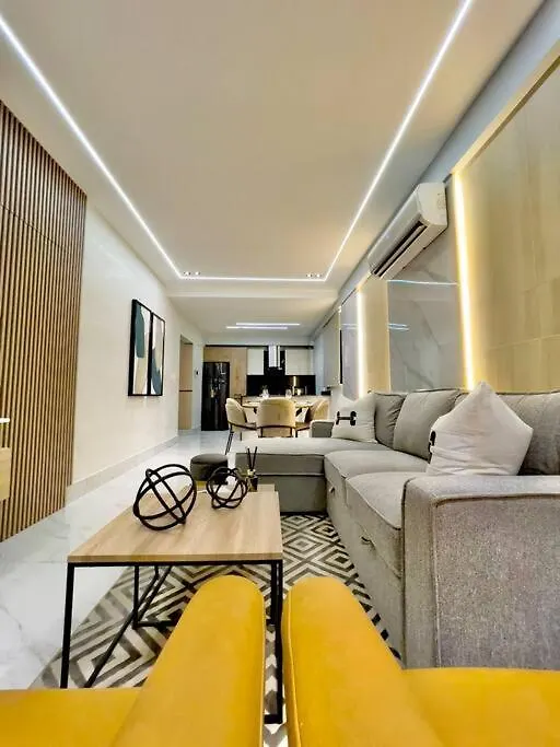 Luxury Apartment At Piantini Urbano Res. Floor 12 Санто-Доминго